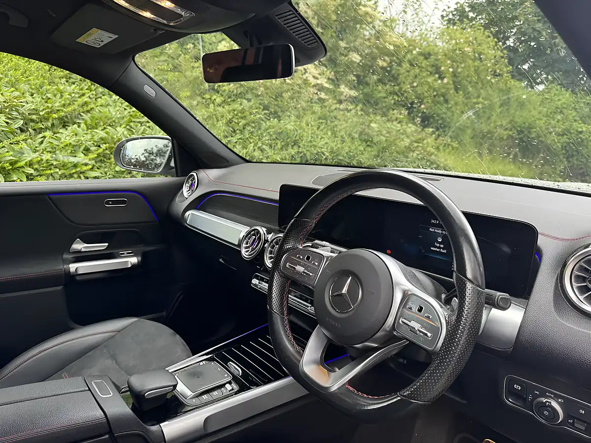 Used 2022 Mercedes-Benz Eqb AMG Line White - Interior and Exterior details 17