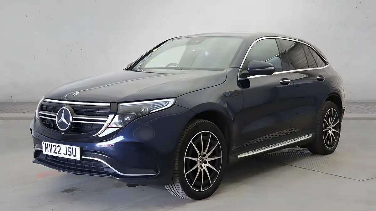 Used 2022 Mercedes-Benz Eqc AMG Line Blue - Interior and Exterior details 4