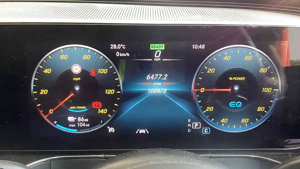 Used 2022 Mercedes-Benz Eqc AMG Line Blue - Interior and Exterior details 9
