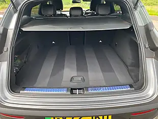 Used 2022 Mercedes-Benz Eqc AMG Line (premium) Grey - Interior and Exterior details 9