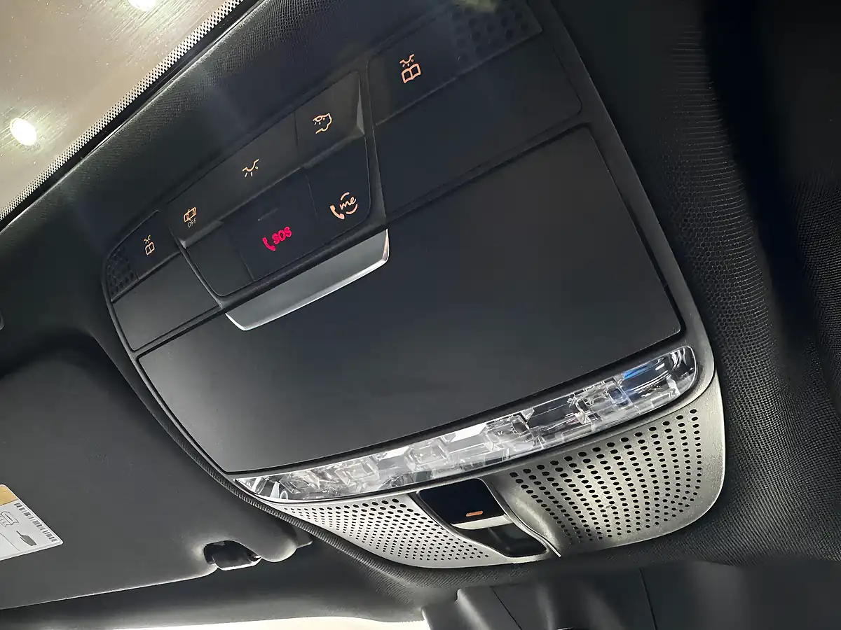 Used 2022 Mercedes-Benz Eqc AMG Line (premium) Red - Interior and Exterior details 16