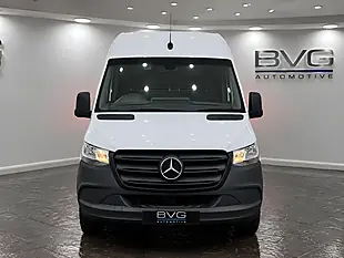 Used 2022 Mercedes-Benz Esprinter Progressive White - Interior and Exterior details 4