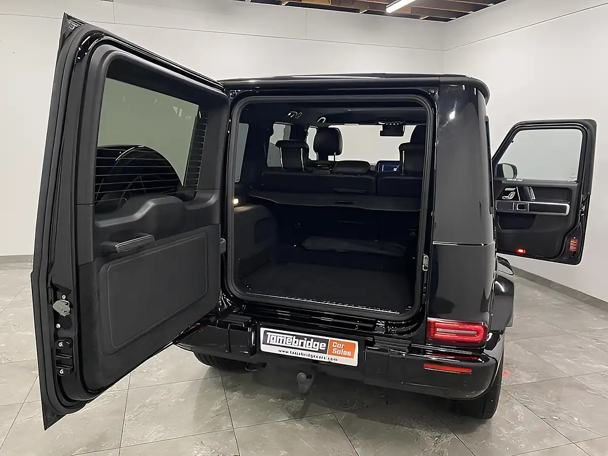 Used 2022 Mercedes-Benz G Class AMG Line (premium Plus) Black - Interior and Exterior details 17