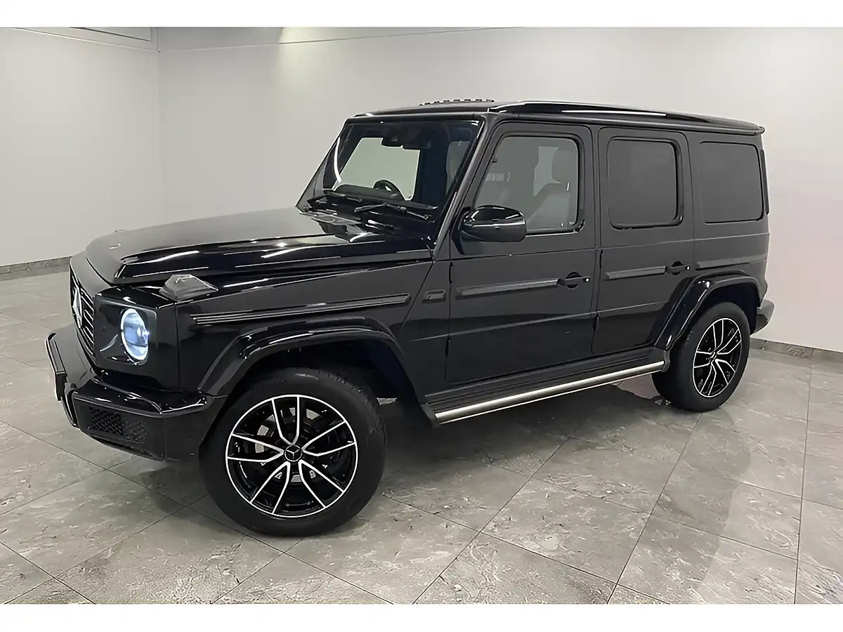 Used 2022 Mercedes-Benz G Class AMG Line (premium Plus) Black - Interior and Exterior details 4