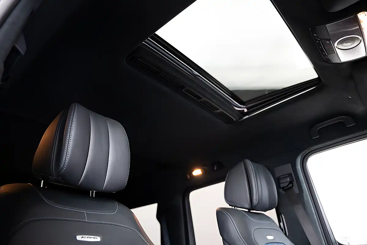 Used 2022 Mercedes-Benz G Class G63 Blue - Interior and Exterior details 10