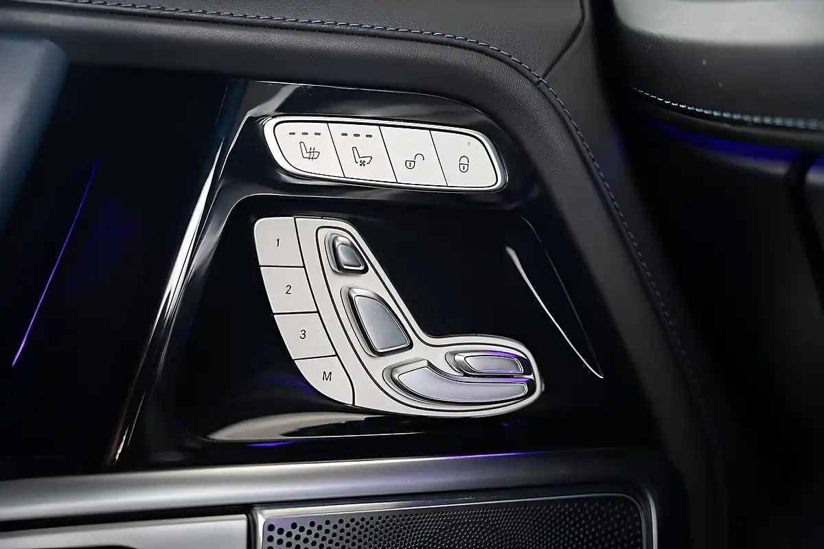 Used 2022 Mercedes-Benz G Class G63 Blue - Interior and Exterior details 16
