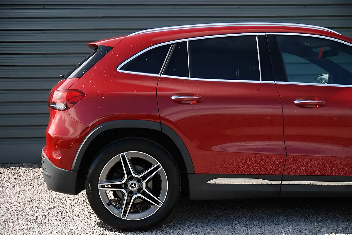 Used 2022 Mercedes-Benz Gla AMG Line (premium) Red - Interior and Exterior details 14