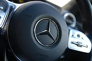 Used 2022 Mercedes-Benz Gla AMG Line (premium) Red - Interior and Exterior details 17