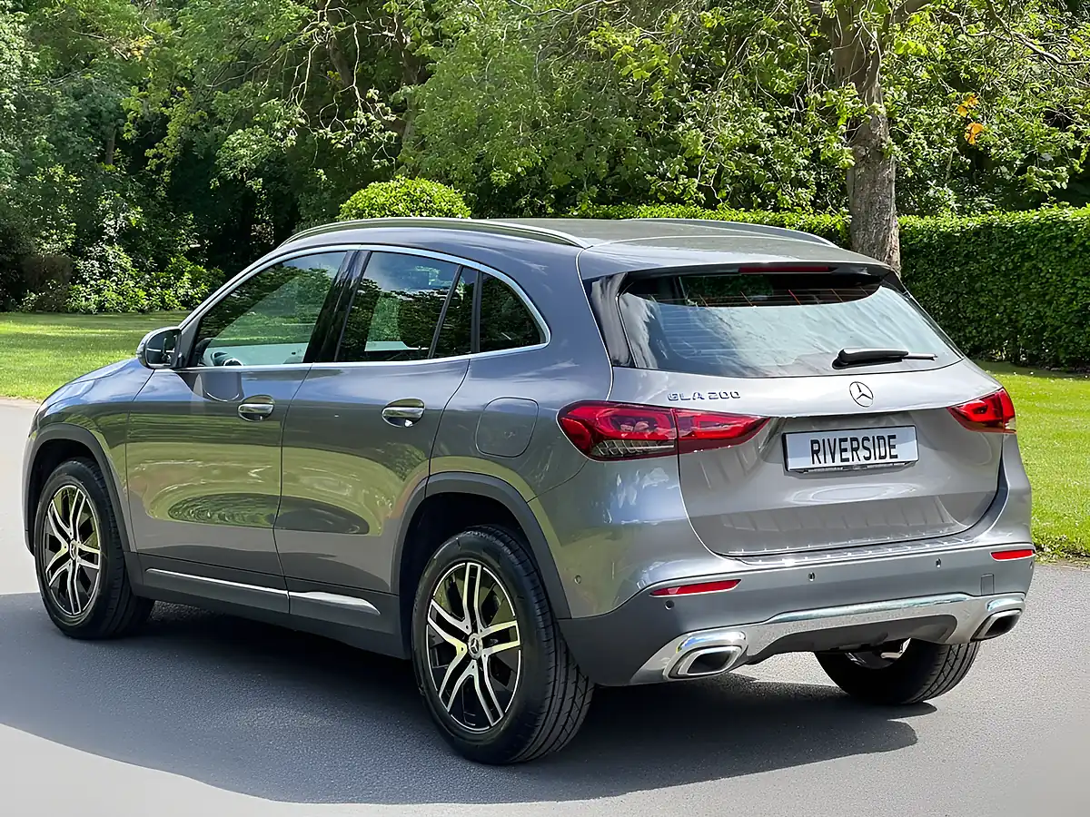 Used 2022 Mercedes-Benz Gla Sport (executive) Grey - Interior and Exterior details 12