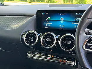 Used 2022 Mercedes-Benz Gla Sport (executive) Grey - Interior and Exterior details 17