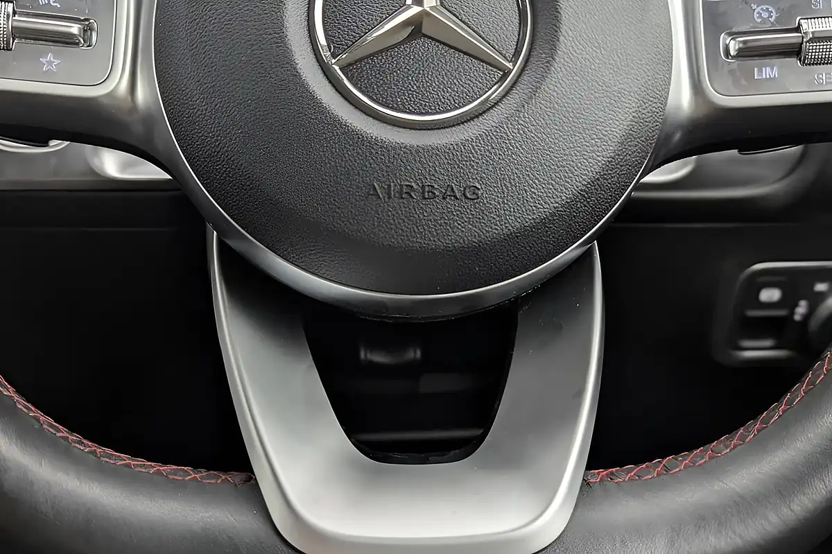 Used 2022 Mercedes-Benz Glb AMG Line Grey - Interior and Exterior details 14