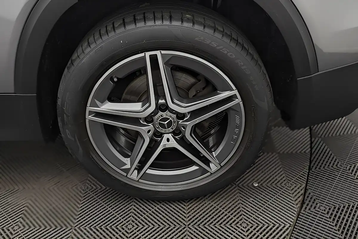 Used 2022 Mercedes-Benz Glb AMG Line Grey - Interior and Exterior details 20