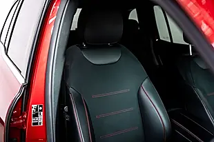 Used 2022 Mercedes-Benz Glb AMG Line Patagonia Red - Interior and Exterior details 4