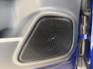 Used 2022 Mercedes-Benz Glb AMG Line (premium) Galaxy Blue - Interior and Exterior details 13