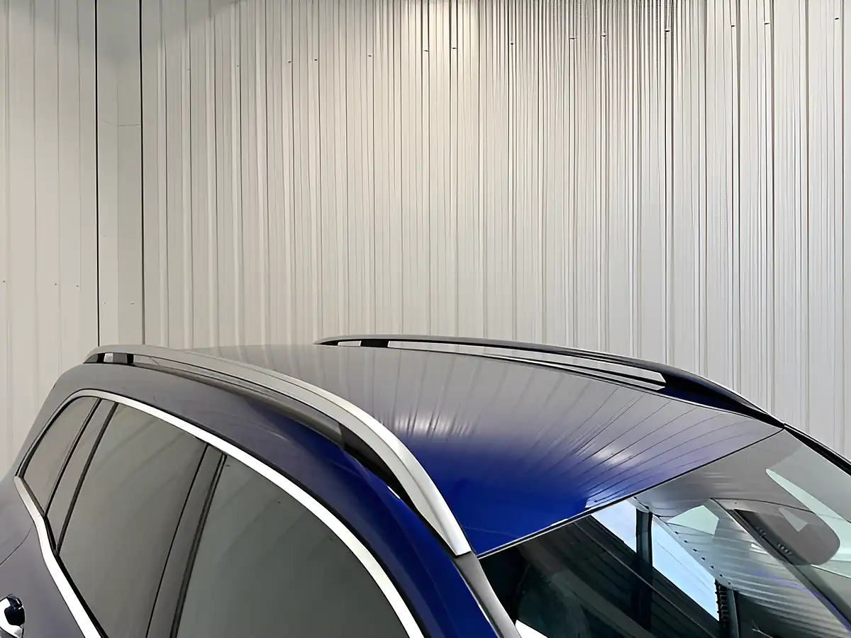 Used 2022 Mercedes-Benz Glb AMG Line (premium) Galaxy Blue - Interior and Exterior details 5