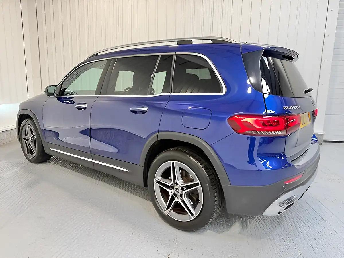 Used 2022 Mercedes-Benz Glb AMG Line (premium) Galaxy Blue - Interior and Exterior details 6