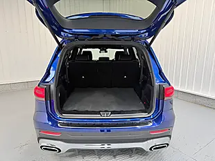 Used 2022 Mercedes-Benz Glb AMG Line (premium) Galaxy Blue - Interior and Exterior details 9