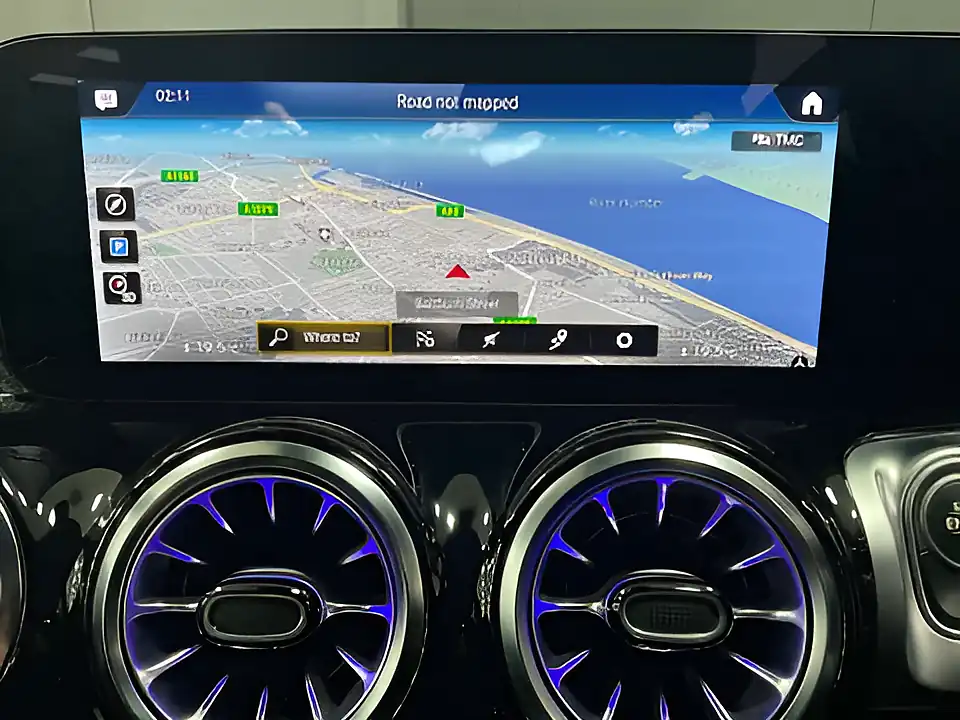 Used 2022 Mercedes-Benz Glb AMG Line Premium Grey - Interior and Exterior details 10