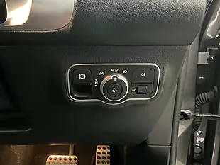 Used 2022 Mercedes-Benz Glb AMG Line Premium Grey - Interior and Exterior details 13