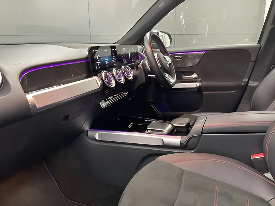 Used 2022 Mercedes-Benz Glb AMG Line Premium Grey - Interior and Exterior details 15