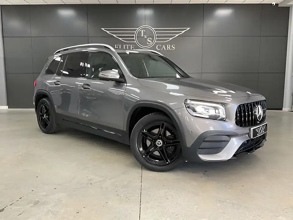 Used 2022 Mercedes-Benz Glb AMG Line Premium Grey - Interior and Exterior details 8