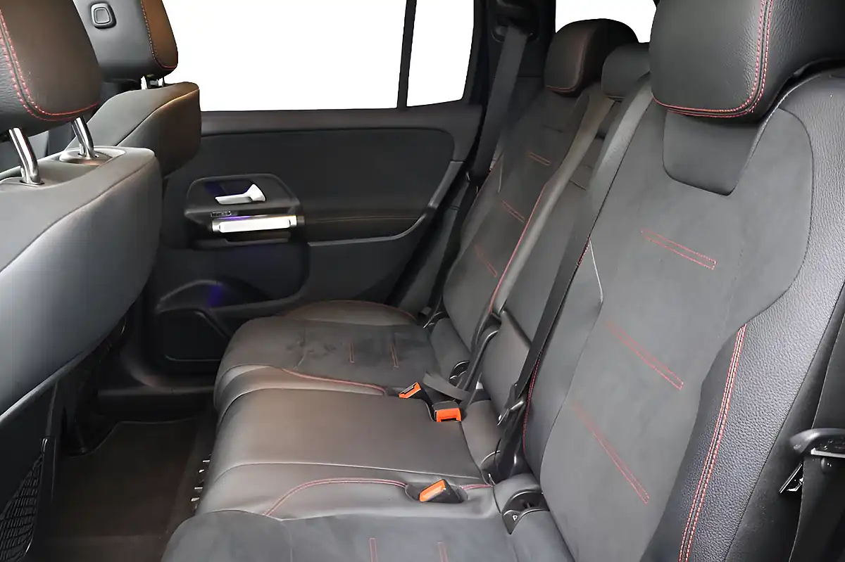 Used 2022 Mercedes-Benz Glb AMG Line (premium Plus 2) Black - Interior and Exterior details 7