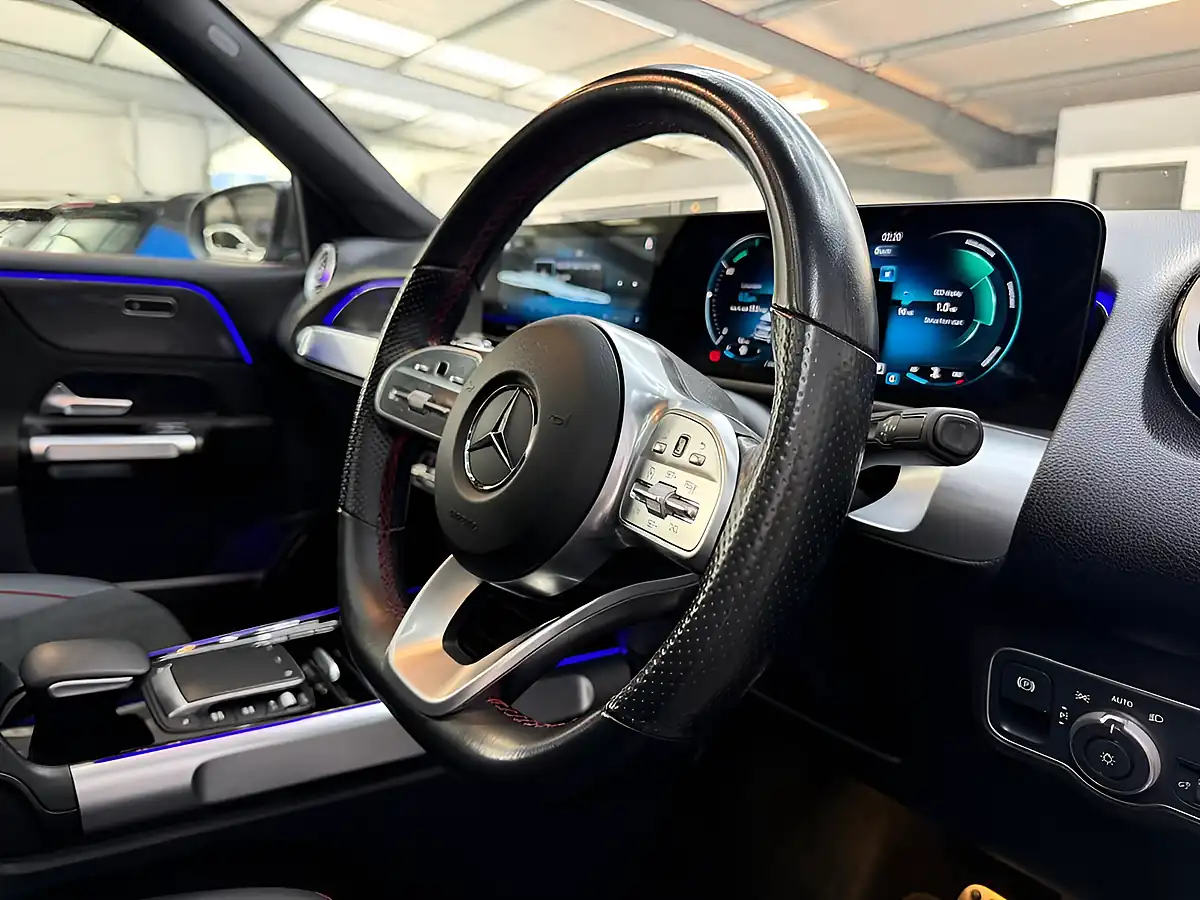Used 2022 Mercedes-Benz Glb AMG Line (premium Plus 2) Grey - Interior and Exterior details 12
