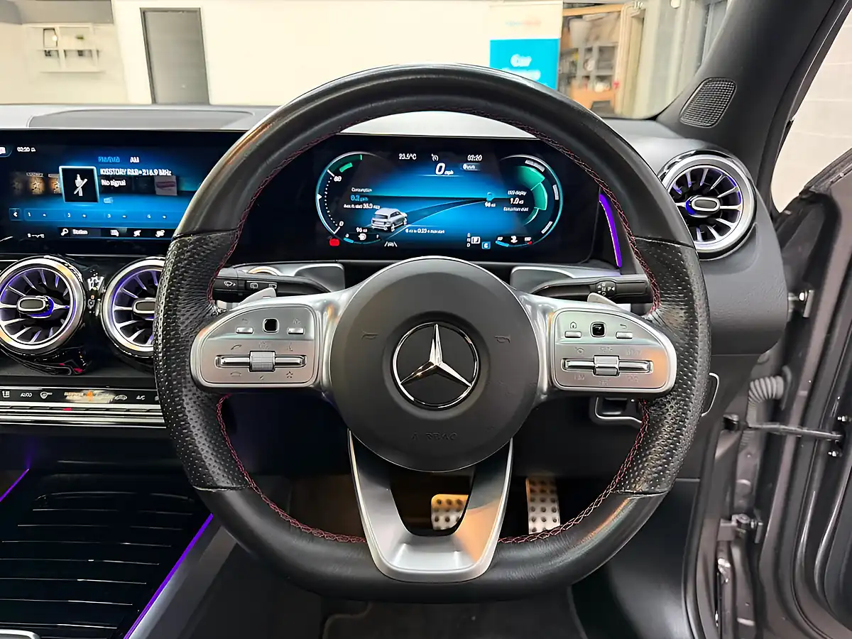 Used 2022 Mercedes-Benz Glb AMG Line (premium Plus 2) Grey - Interior and Exterior details 6