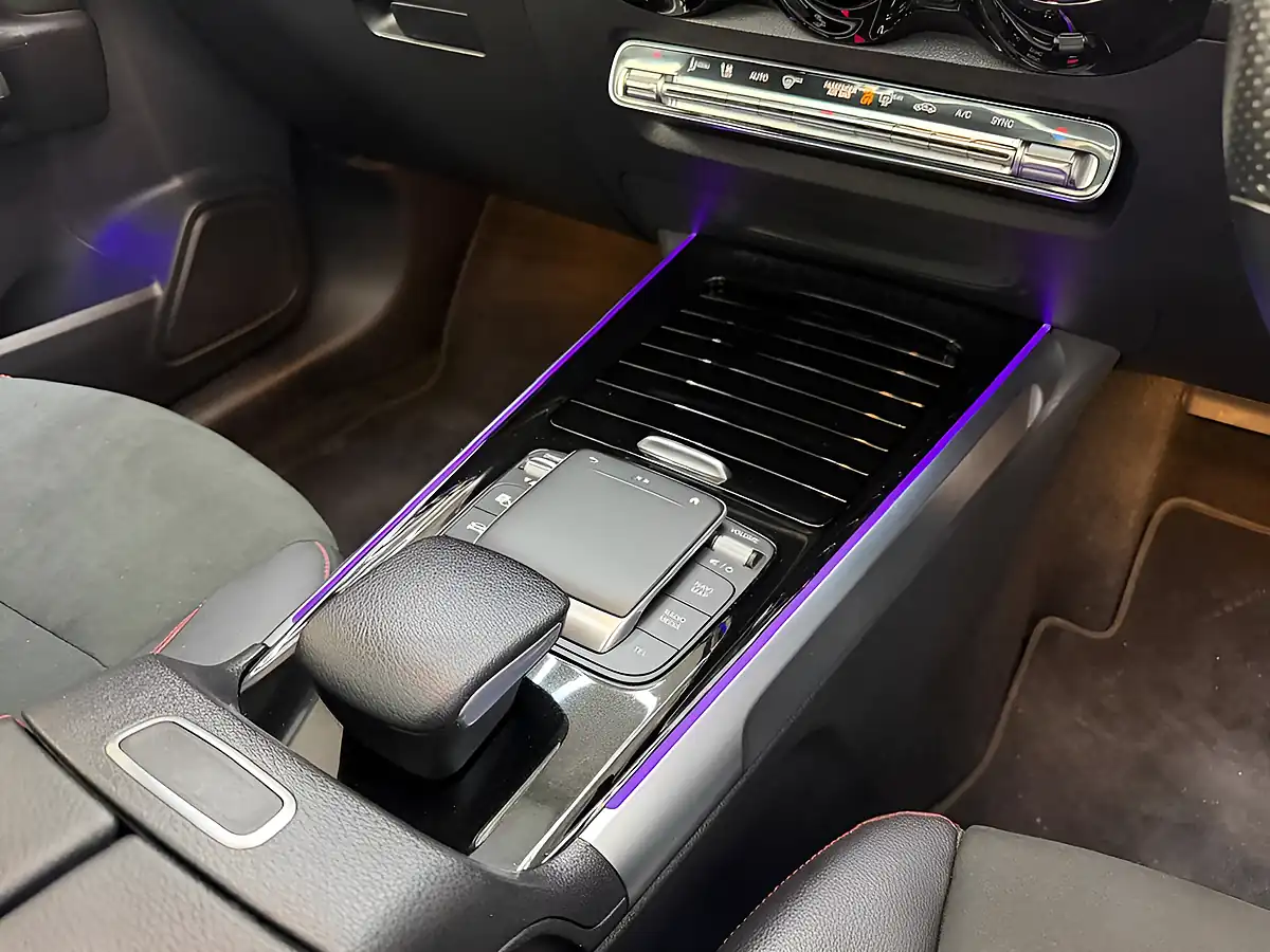 Used 2022 Mercedes-Benz Glb AMG Line (premium Plus 2) Grey - Interior and Exterior details 8