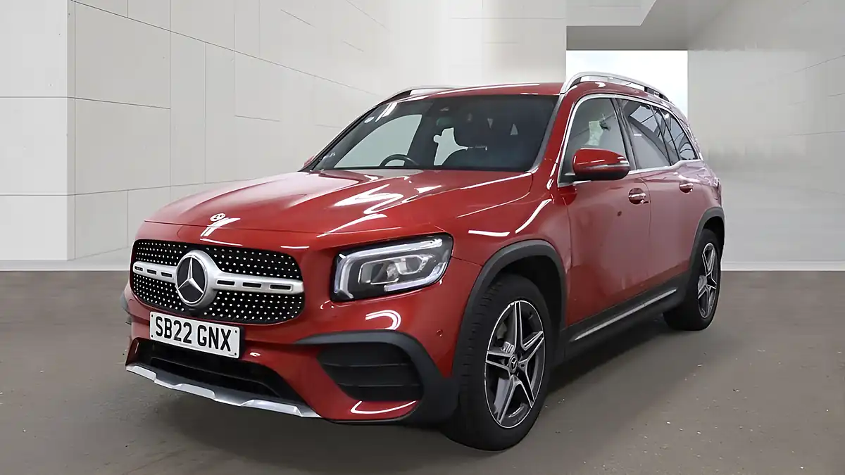 Used 2022 Mercedes-Benz Glb AMG Line (premium) Red - Interior and Exterior details 4