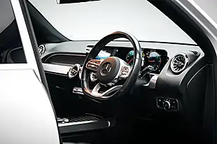 Used 2022 Mercedes-Benz Glb AMG Line (premium) White - Interior and Exterior details 14