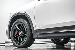 Used 2022 Mercedes-Benz Glb AMG Line (premium) White - Interior and Exterior details 6