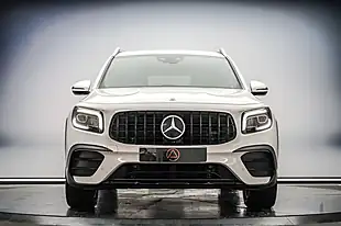 Used 2022 Mercedes-Benz Glb AMG Line (premium) White - Interior and Exterior details 9