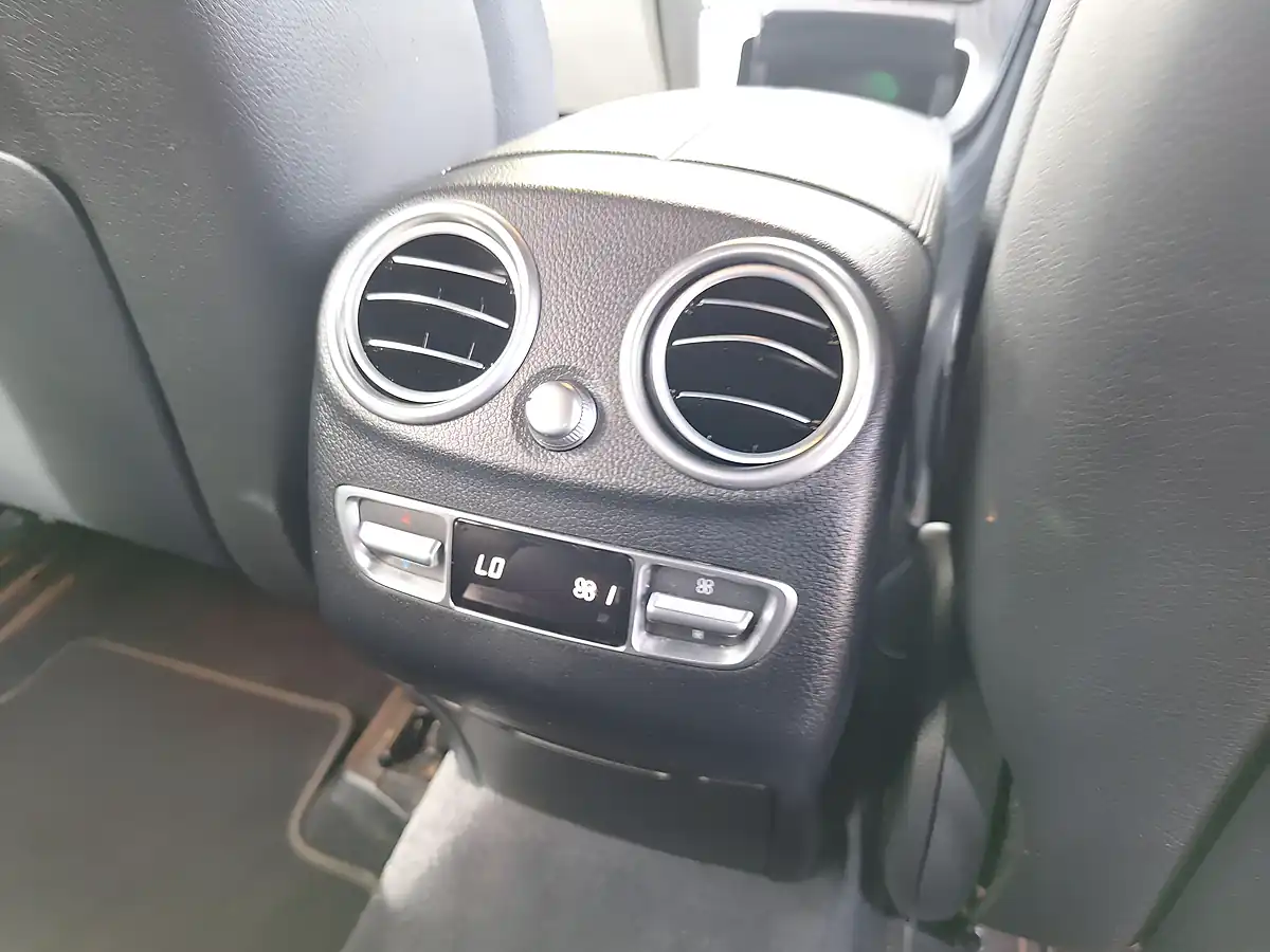 Used 2022 Mercedes-Benz Glc AMG Line (premium) Black - Interior and Exterior details 14