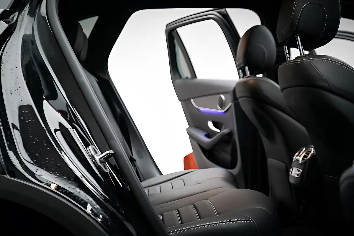 Used 2022 Mercedes-Benz Glc AMG Line Premium Plus Black - Interior and Exterior details 16