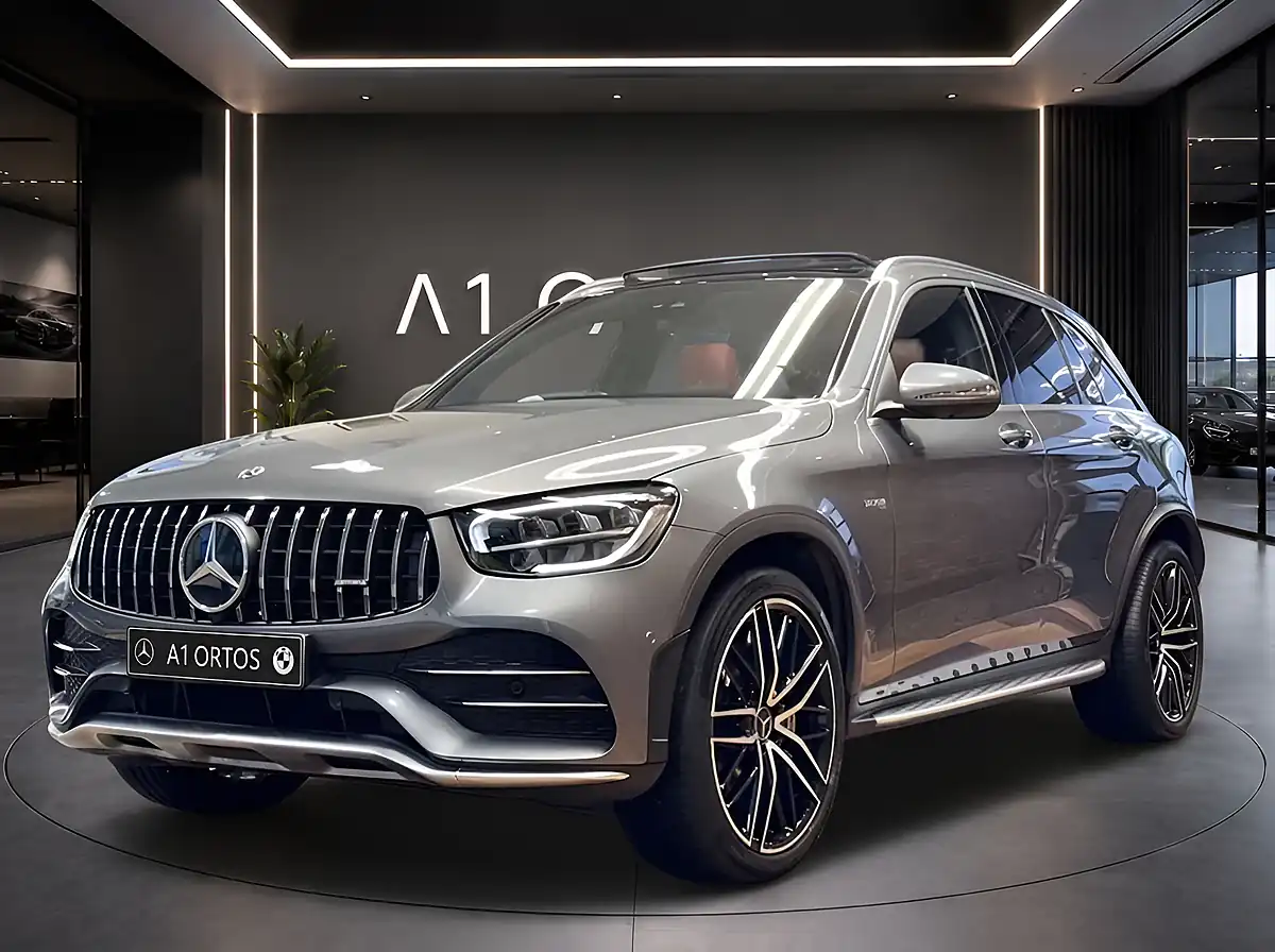 Used 2022 Mercedes-Benz Glc Premium Plus Grey - Interior and Exterior details 7