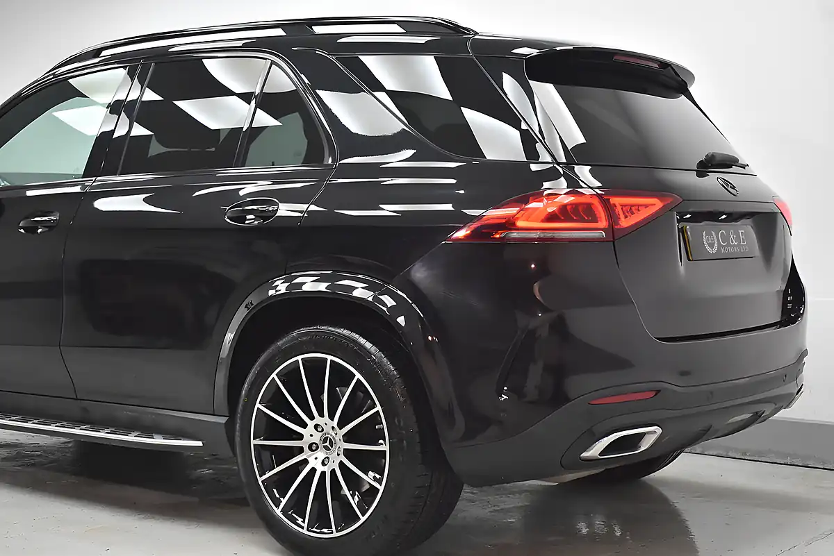 Used 2022 Mercedes-Benz Gle AMG Line Black - Interior and Exterior details 10