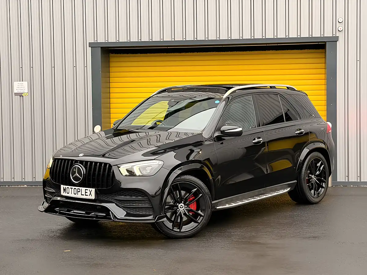 Used 2022 Mercedes-Benz Gle AMG Line Premium Plus Black - Interior and Exterior details 16