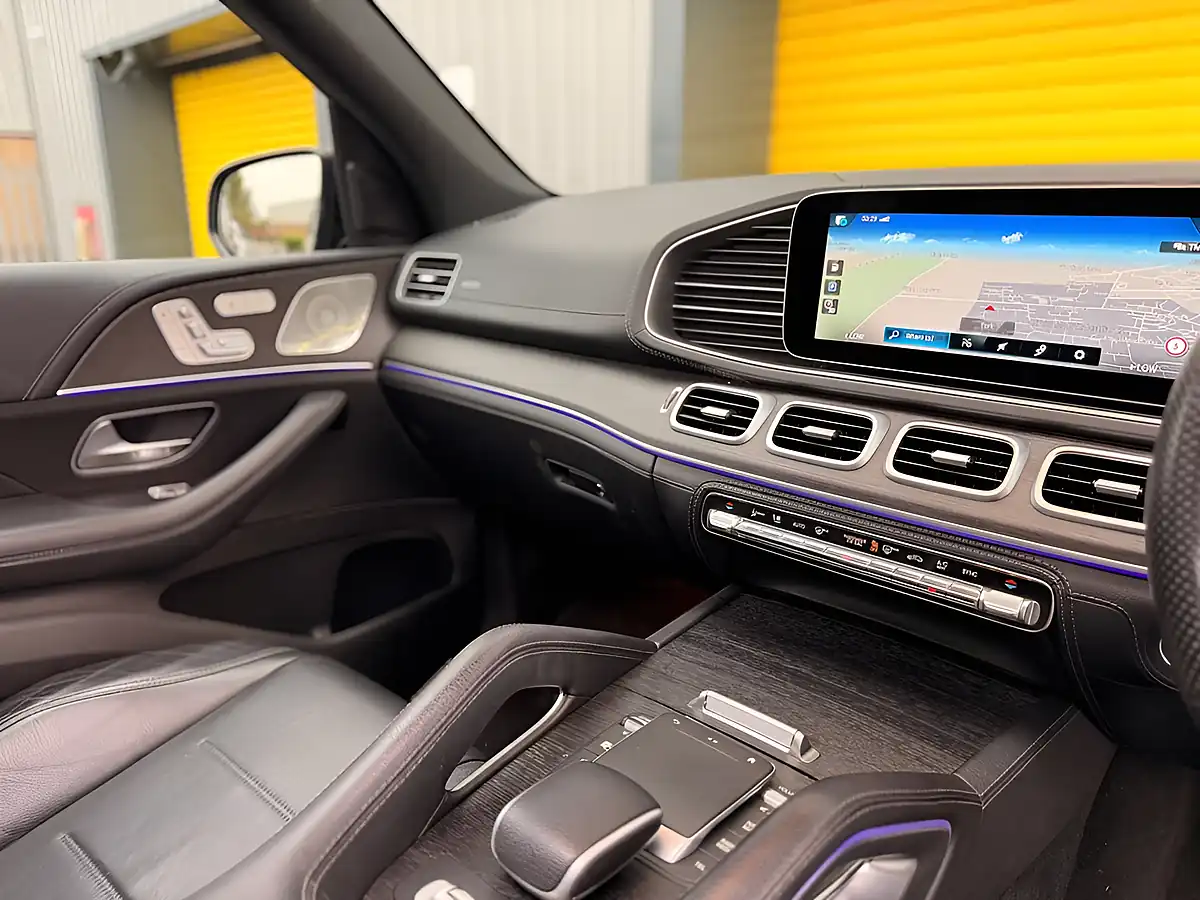 Used 2022 Mercedes-Benz Gle AMG Line Premium Plus Black - Interior and Exterior details 19