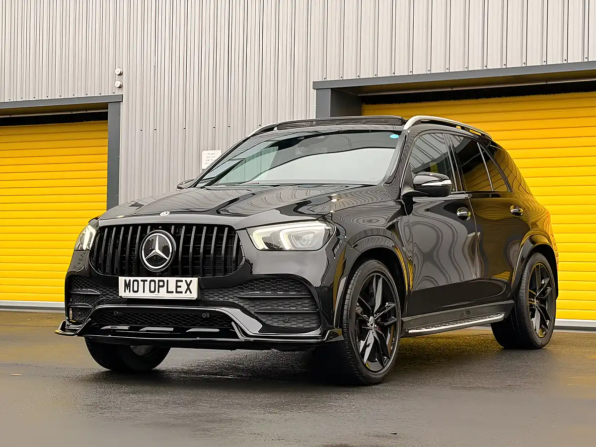 Used 2022 Mercedes-Benz Gle AMG Line Premium Plus Black - Interior and Exterior details 5