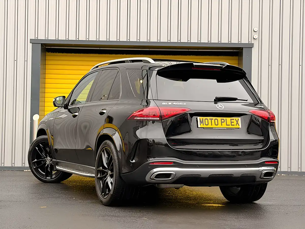 Used 2022 Mercedes-Benz Gle AMG Line Premium Plus Black - Interior and Exterior details 9