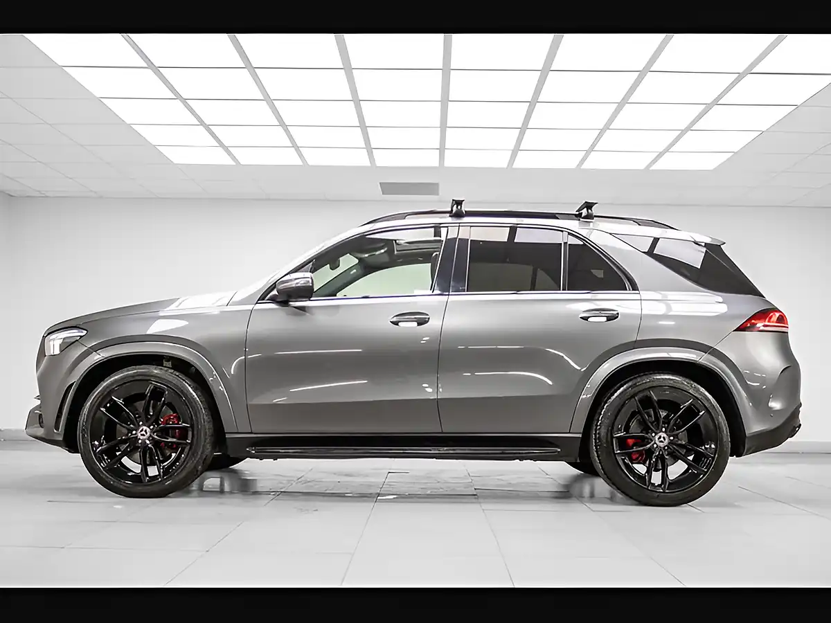 Used 2022 Mercedes-Benz Gle AMG Line Premium Plus Selenite Grey - Interior and Exterior details 4