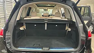 Used 2022 Mercedes-Benz Gls Night Edition Black - Interior and Exterior details 14