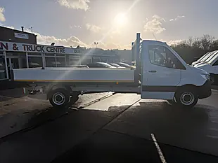 Used 2022 Mercedes-Benz Sprinter 314 Progresive Lwb Alloy Dropside White - Interior and Exterior details 2