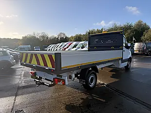 Used 2022 Mercedes-Benz Sprinter 314 Progresive Lwb Alloy Dropside White - Interior and Exterior details 3