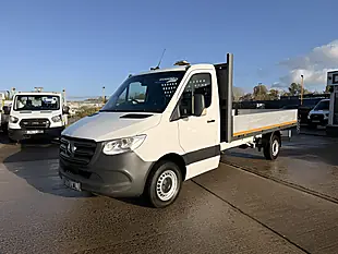 Used 2022 Mercedes-Benz Sprinter 314 Progresive Lwb Alloy Dropside White - Interior and Exterior details 9