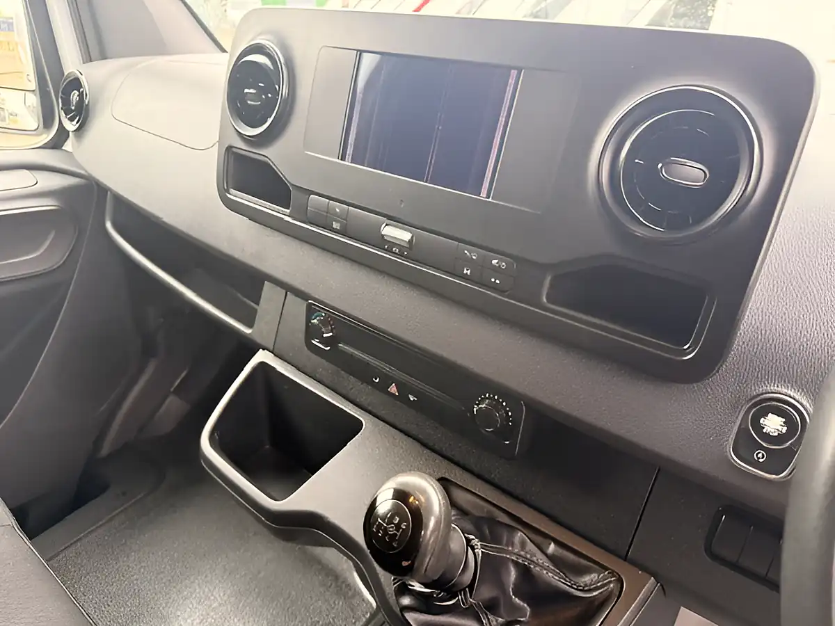 Used 2022 Mercedes-Benz Sprinter L2 H2 Mwb High Roof White - Interior and Exterior details 16