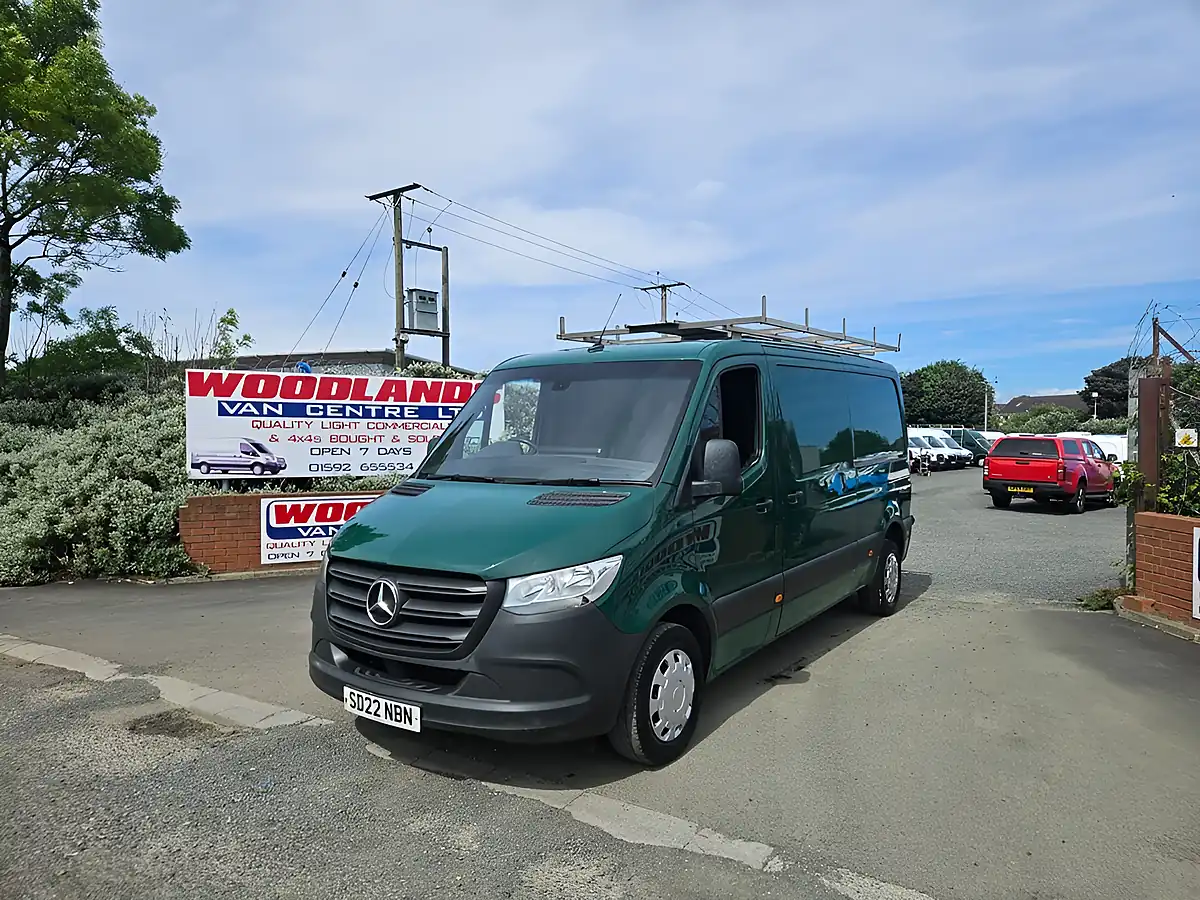 Used 2022 Mercedes-Benz Sprinter Premium Green - Interior and Exterior details 4