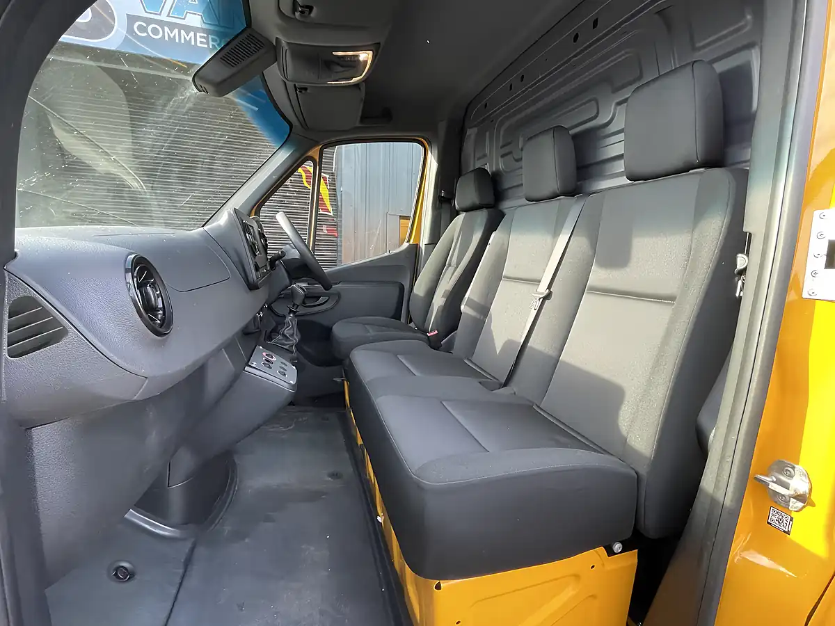 Used 2022 Mercedes-Benz Sprinter Premium L2H1 Yellow - Interior and Exterior details 17