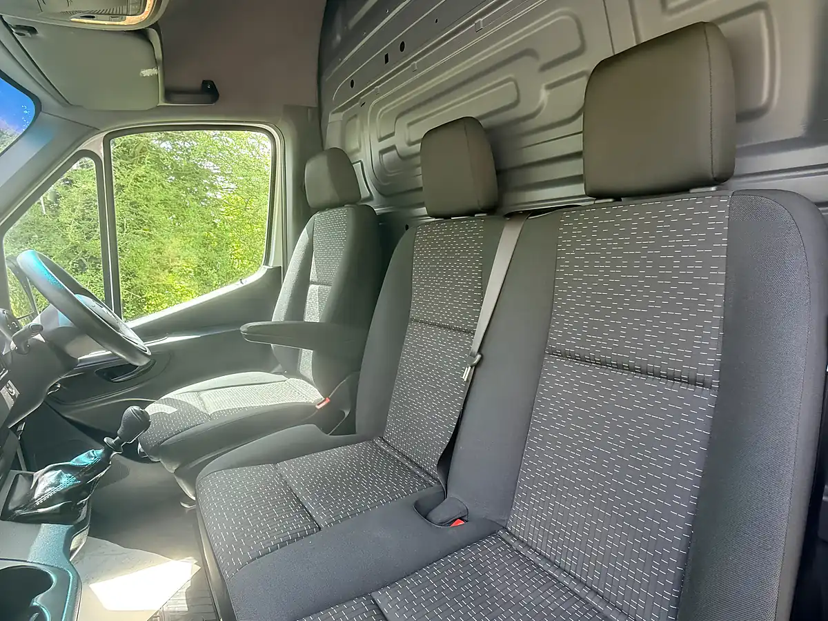 Used 2022 Mercedes-Benz Sprinter Premium White - Interior and Exterior details 14